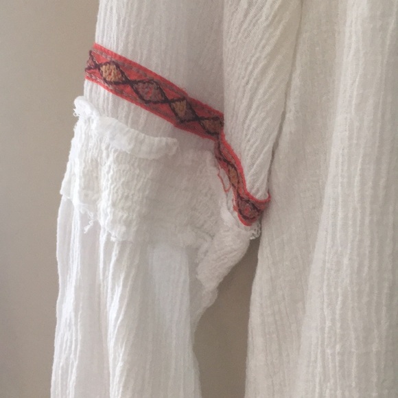 Patterned Dress - Picture 2 of 4